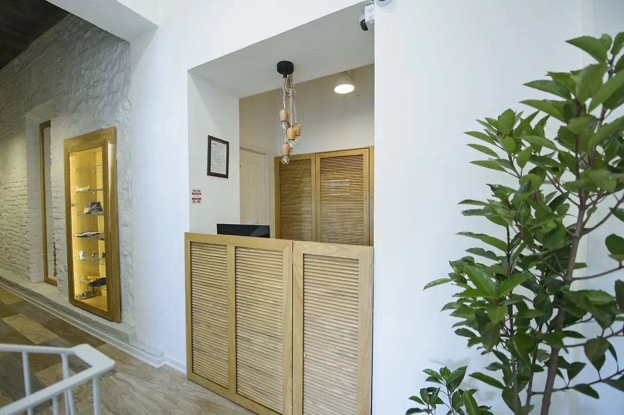 Mariinsky Boutique Hotel Batum 3*,